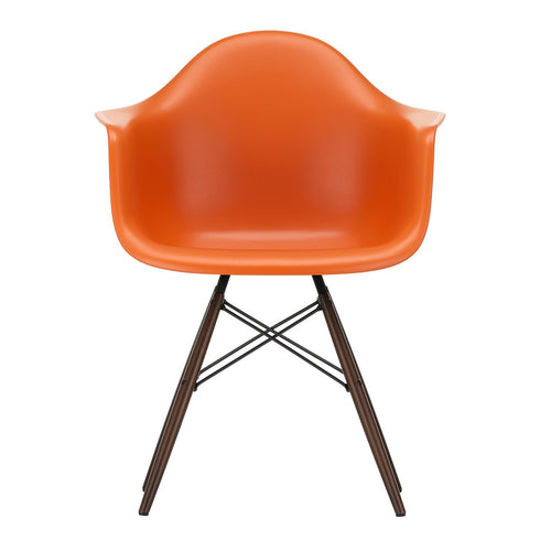 Cadeira de Braços em Plástico Eames DAW / Base Ácer Escuro